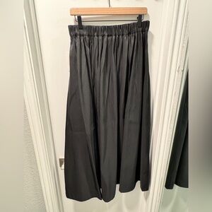 Elegant Black Women's Skirt